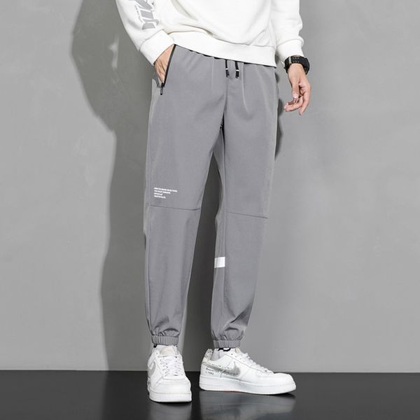 2020 new casual spring and autumn men's simple and versatile casual pants young men's elastic straight pants korean fashion i4oit, Blue
2020 new casual spring and autumn men's simple and versatile casual pants young men's elastic straight pants korean fashion i4oit, Blue