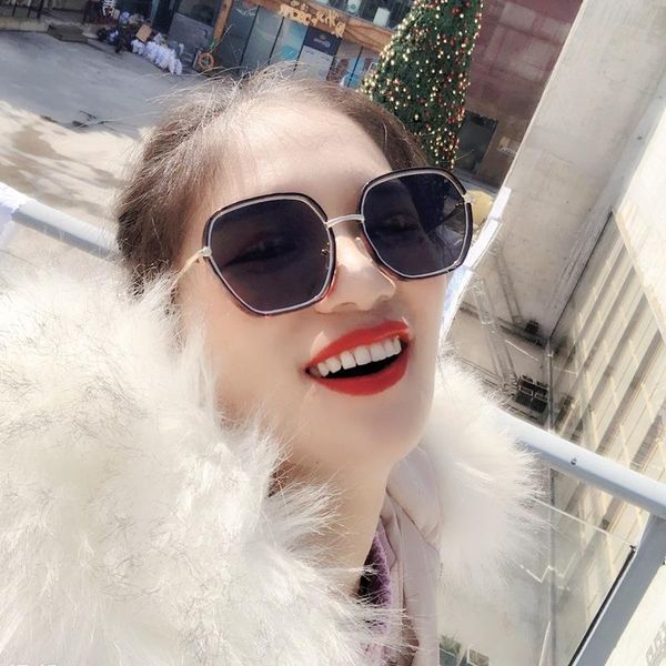 new south korean female polarized sunglasses sunglasses tide personality mesh with the money red sunglasses wholesale, White;black
new south korean female polarized sunglasses sunglasses tide personality mesh with the money red sunglasses wholesale, White;black