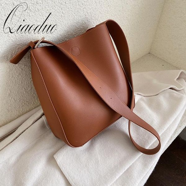 qiaoduo casual large capacity totes designer wide strap buckets bag luxury pu leather shoulder crossbody bags lady simply purse
qiaoduo casual large capacity totes designer wide strap buckets bag luxury pu leather shoulder crossbody bags lady simply purse