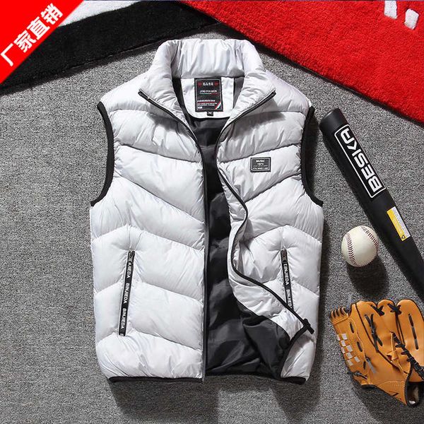 autumn and winter waistcoat jacket korean trend cantilevered sleeveless thickened cotton men's vest fashion, Black;white
autumn and winter waistcoat jacket korean trend cantilevered sleeveless thickened cotton men's vest fashion, Black;white