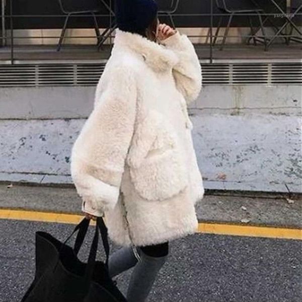 female casual zipper teddy coat winter warm thick soild faux fur jacket coat women pockets fleece plush overcoat outwear t731, Black
female casual zipper teddy coat winter warm thick soild faux fur jacket coat women pockets fleece plush overcoat outwear t731, Black