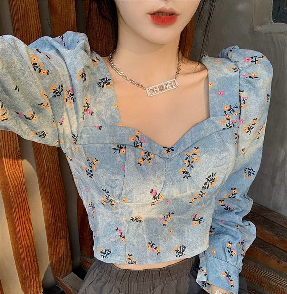 autumn 2020 new printed square neck t-shirt with a base, slim short denim shirt and long sleeve for women
autumn 2020 new printed square neck t-shirt with a base, slim short denim shirt and long sleeve for women