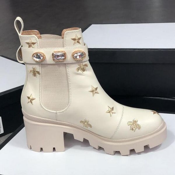 fashion women designer luxury boot martin desert boot flamingos love arrow medal leather coarse non-slip winter shoes, Black
fashion women designer luxury boot martin desert boot flamingos love arrow medal leather coarse non-slip winter shoes, Black