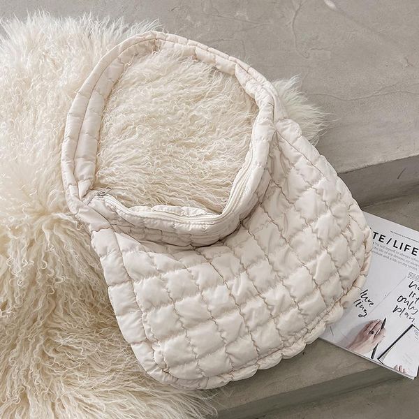 cross body winter soft down high capacity big shoulder bag 2021 quality women's designer handbags and purses lady hand
cross body winter soft down high capacity big shoulder bag 2021 quality women's designer handbags and purses lady hand