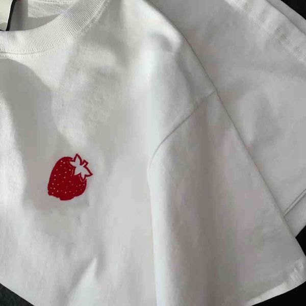 spring and summer new antique cotton casual versatile strawberry letter embroidery round neck short sleeve t-shirt category clothing outlet, White
spring and summer new antique cotton casual versatile strawberry letter embroidery round neck short sleeve t-shirt category clothing outlet, White