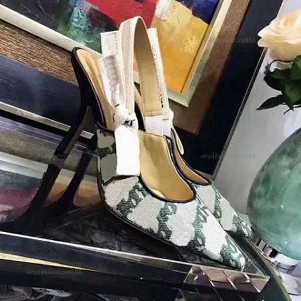 2021 progettista women high heels 6.5cm sandals pumps slingbacks 6 colors ladies patent leather dress single shoes, Black
2021 progettista women high heels 6.5cm sandals pumps slingbacks 6 colors ladies patent leather dress single shoes, Black