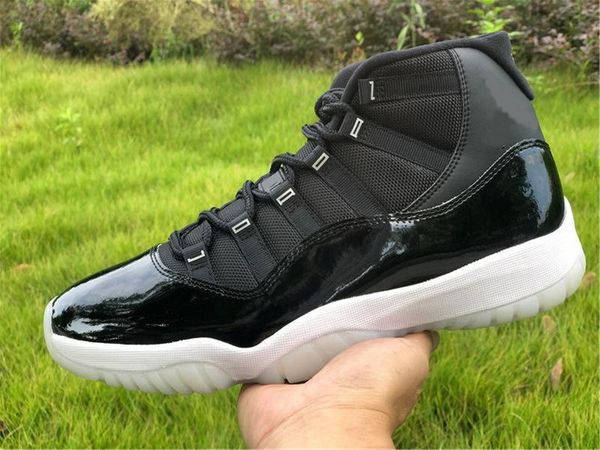 11 25th anniversary black silver eyelets real carbon fiber men outdoor shoes sports sneakers trainers drop shipping
11 25th anniversary black silver eyelets real carbon fiber men outdoor shoes sports sneakers trainers drop shipping