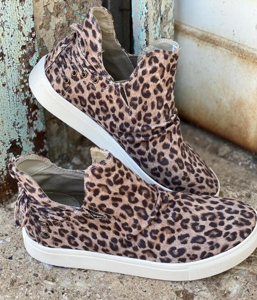 2020 new leopard boots women shoes low canvas shoes for woman autumn print ladies lace-up flats casual girls1, Black
2020 new leopard boots women shoes low canvas shoes for woman autumn print ladies lace-up flats casual girls1, Black