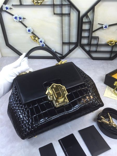 fashion purses d women handbags purses tote clutch bag real leather crossbody messenger shoulder bags
fashion purses d women handbags purses tote clutch bag real leather crossbody messenger shoulder bags