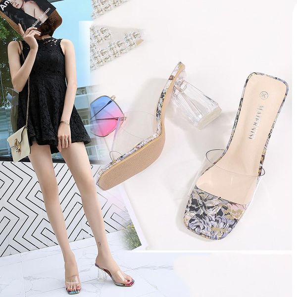 slippers women low heel external open toe halter casual ladies design flip flop sandals plus size 35-46, Black
slippers women low heel external open toe halter casual ladies design flip flop sandals plus size 35-46, Black