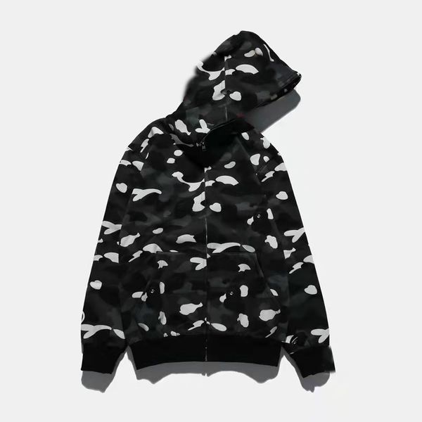 2020 autumn and winter tide brand men's luminous camouflage plus velvet sweater men's hooded casual jacket, Black
2020 autumn and winter tide brand men's luminous camouflage plus velvet sweater men's hooded casual jacket, Black