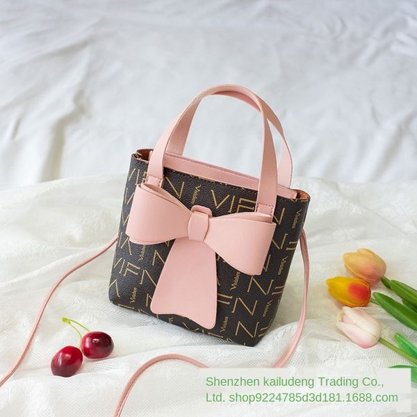girl 2020 new fashion versatile sweet fashion printed hand butterfly plate korean cross body bucket baghandbag bucket bagbag woman z3j5a z3
girl 2020 new fashion versatile sweet fashion printed hand butterfly plate korean cross body bucket baghandbag bucket bagbag woman z3j5a z3