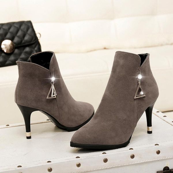 women high heel booties large size35-40fashion female high-heeled boots young ladies fashion booties .5cm heel cloth boots l331, Black
women high heel booties large size35-40fashion female high-heeled boots young ladies fashion booties .5cm heel cloth boots l331, Black
