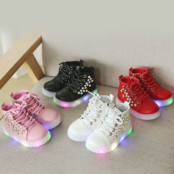 2020 new fashion light children's rhinestones led luminous girl soft baby casual shoes, Black;red
2020 new fashion light children's rhinestones led luminous girl soft baby casual shoes, Black;red