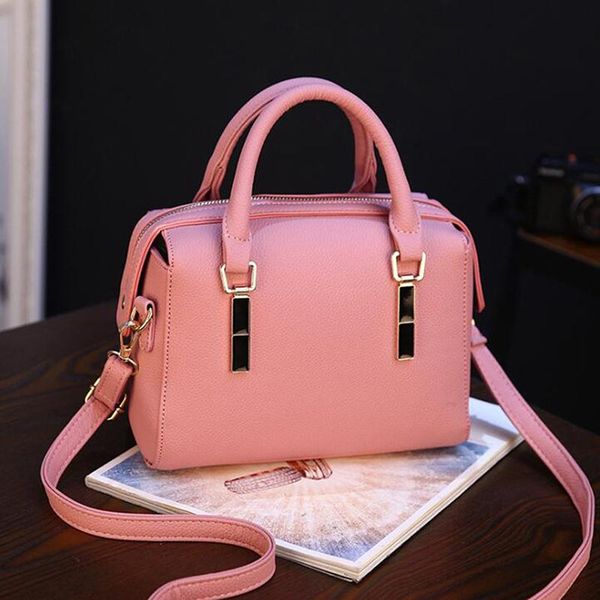 2020 new one-shoulder handbags solid color fashion pu women bag ladies handbag messenger bag
2020 new one-shoulder handbags solid color fashion pu women bag ladies handbag messenger bag