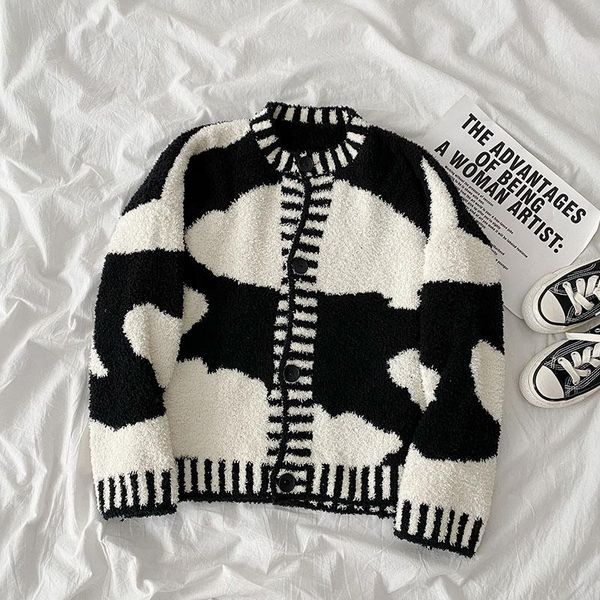 white and black fur women coats winter new 2021 thicken warm fashion design long-sleeved female outwear
white and black fur women coats winter new 2021 thicken warm fashion design long-sleeved female outwear