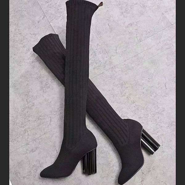 2019 woman shoes in autumn and winter knitted elastic boots luxury designer over the knee boots socks boots large size 35-41 with box, Black
2019 woman shoes in autumn and winter knitted elastic boots luxury designer over the knee boots socks boots large size 35-41 with box, Black