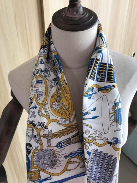 2020 new arrival autumn fashion elegant classic 100% silk scarf 90*90 cm square shawl twill wrap for women lady girl gift, Blue;gray
2020 new arrival autumn fashion elegant classic 100% silk scarf 90*90 cm square shawl twill wrap for women lady girl gift, Blue;gray