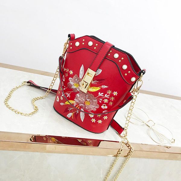 women's rivet flower leather chain diagonal luxury handbag 2020 fashion ladies shopping bag bolsa sac a main femme bolso mujer30
women's rivet flower leather chain diagonal luxury handbag 2020 fashion ladies shopping bag bolsa sac a main femme bolso mujer30