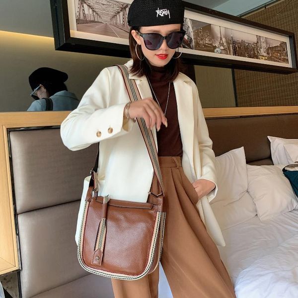 designer crossbody bags for women 2020 new luxury handbags fashion ladies simple shoulder bags girls armpit bag
designer crossbody bags for women 2020 new luxury handbags fashion ladies simple shoulder bags girls armpit bag