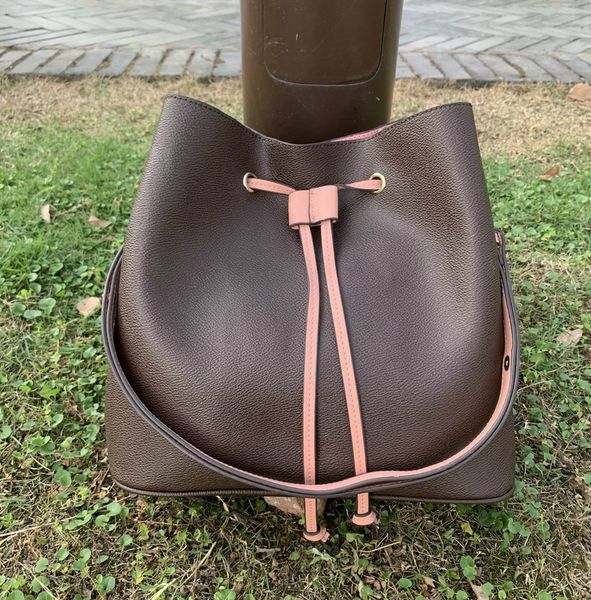 2020 new women shoulder bags leather old flower bucket bag drawstring handbags cross body purse
2020 new women shoulder bags leather old flower bucket bag drawstring handbags cross body purse