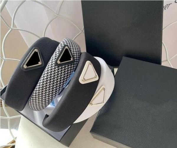 2021 designers headbands hair bands for women girl brand elastic letter printed headband sports fitness headband head wrap, Silver
2021 designers headbands hair bands for women girl brand elastic letter printed headband sports fitness headband head wrap, Silver