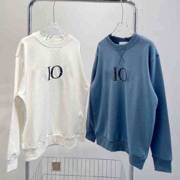 2022 factory wholesale new autumn letter urban leisure korean round neck pullover blue trend sweater, Black
2022 factory wholesale new autumn letter urban leisure korean round neck pullover blue trend sweater, Black