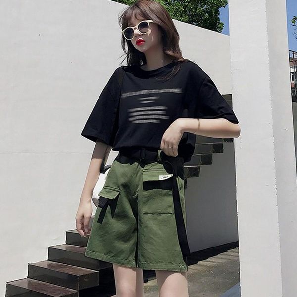 2021 new women shorts summer casual belt knee-length short pants for female women streetwears loose plus size 2xl, White;black
2021 new women shorts summer casual belt knee-length short pants for female women streetwears loose plus size 2xl, White;black