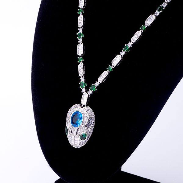 european and american fashion charm animal snake necklace noble asian gold diamond emerald eyes necklace high-end evening wear accessories, Silver
european and american fashion charm animal snake necklace noble asian gold diamond emerald eyes necklace high-end evening wear accessories, Silver