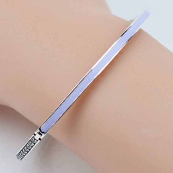 2021 1 100% sterling silver bracelet 925 dorapang epoxy cz clear purple crystal bracelet pendant charm bead fits diy wholesale manufacturers, White
2021 1 100% sterling silver bracelet 925 dorapang epoxy cz clear purple crystal bracelet pendant charm bead fits diy wholesale manufacturers, White