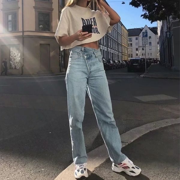 women asymmetric fly jeans with button closure split waist straight leg jeans 201029, Blue
women asymmetric fly jeans with button closure split waist straight leg jeans 201029, Blue
