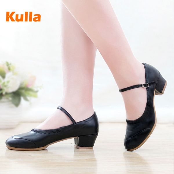 new women dance shoes soft sole ladies modern salsa shoe latin practice dancing shoes for woman girls jazz square dance shoes 201017
new women dance shoes soft sole ladies modern salsa shoe latin practice dancing shoes for woman girls jazz square dance shoes 201017