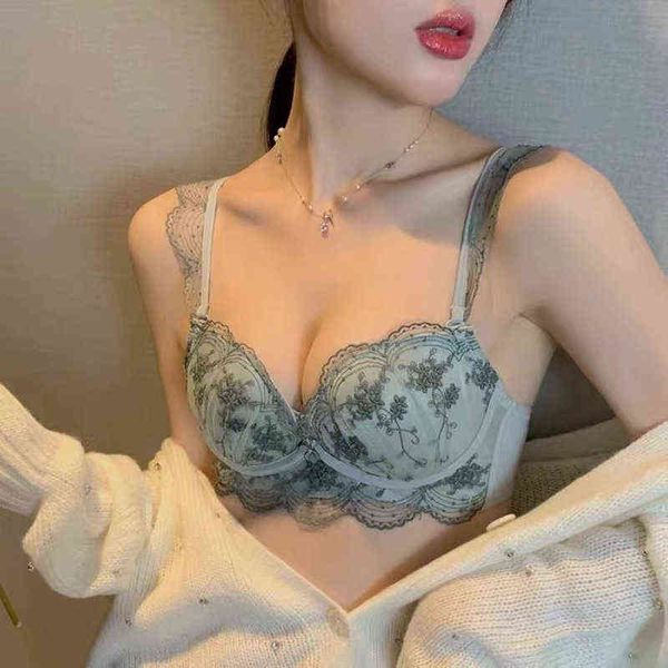 french women's underwear, side emulsion bra set, with wrinkled lace, no steel ring, suitable for type, collection, Red;black
french women's underwear, side emulsion bra set, with wrinkled lace, no steel ring, suitable for type, collection, Red;black