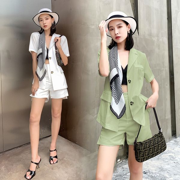 2020 new women's two pants suitpants setpiece suit korean suit shorts set small casual temperament short sleeve solid color jxkkh jx, Gray
2020 new women's two pants suitpants setpiece suit korean suit shorts set small casual temperament short sleeve solid color jxkkh jx, Gray
