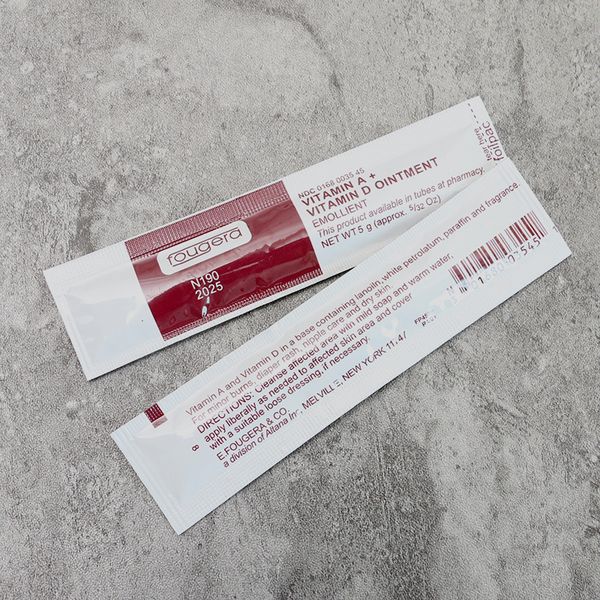 100pcs/lot tattoo aftercare cream care lotion anti scar vitamin ointment for tattoo body art permanent makeup tattoo supplies
100pcs/lot tattoo aftercare cream care lotion anti scar vitamin ointment for tattoo body art permanent makeup tattoo supplies