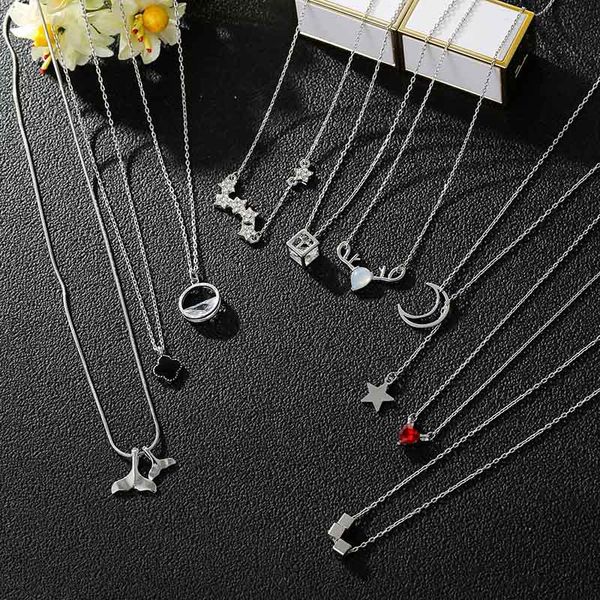 factory direct new korean four-leaf clover designer necklace silver-plated zircon pendant necklace short clavicle chain tik tok jewelry
factory direct new korean four-leaf clover designer necklace silver-plated zircon pendant necklace short clavicle chain tik tok jewelry