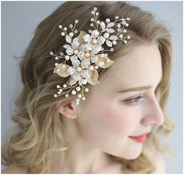 trendy flower wedding hair accessories pearl rhinestone hairpin headdress handmade bridal tiara jewelry woman prom hair jew sqcjiy, Slivery;golden
trendy flower wedding hair accessories pearl rhinestone hairpin headdress handmade bridal tiara jewelry woman prom hair jew sqcjiy, Slivery;golden