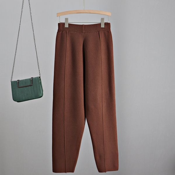 2021 new knitted thick warm vertival striped women harem autumn wintersolid peg leg fly pants workwear carrot trouser uktj, Black;white
2021 new knitted thick warm vertival striped women harem autumn wintersolid peg leg fly pants workwear carrot trouser uktj, Black;white