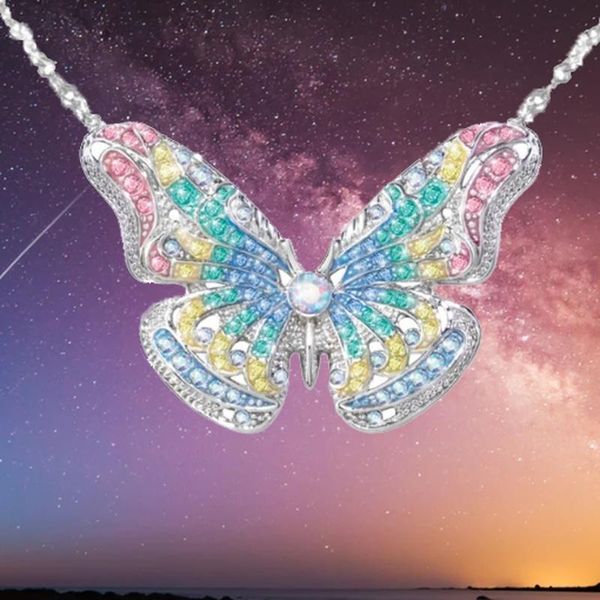 luxury fashion women rainbow zircon butterfly pendant necklace bride engagement glamour jewelry valentine's day gift wholesale, Silver
luxury fashion women rainbow zircon butterfly pendant necklace bride engagement glamour jewelry valentine's day gift wholesale, Silver