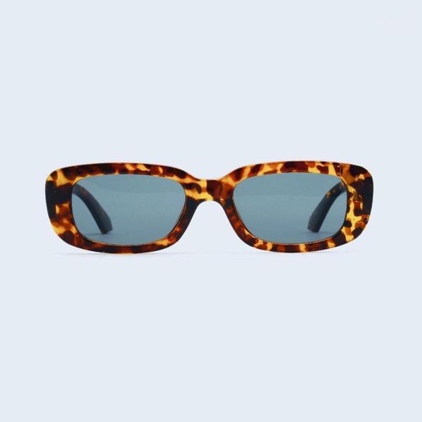 fashion design 2020 small frame vintage rectangular sunglasses for women female outdoor sun glasses shades eyeglasses nx1, White;black
fashion design 2020 small frame vintage rectangular sunglasses for women female outdoor sun glasses shades eyeglasses nx1, White;black