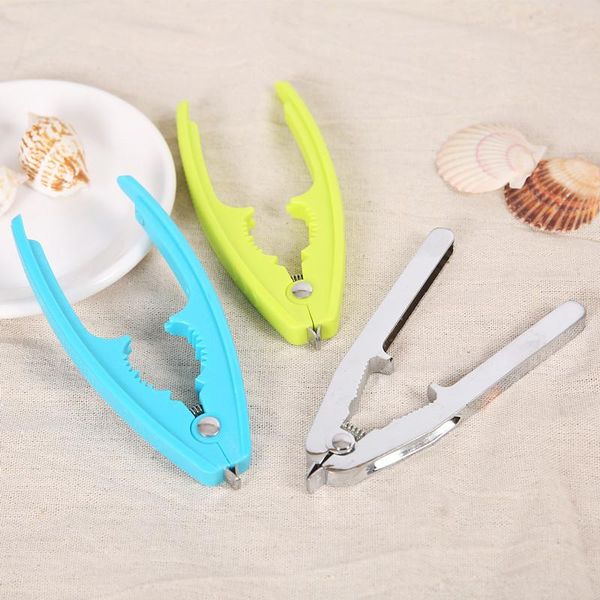 multifunctional clam nut opening device zinc alloy walnut clam clip plastic clam opening device tableware kitchen tool gadget vt0351
multifunctional clam nut opening device zinc alloy walnut clam clip plastic clam opening device tableware kitchen tool gadget vt0351