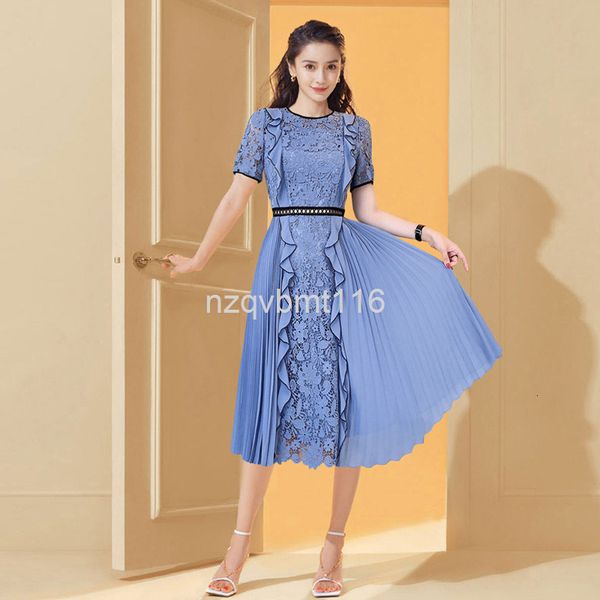casual dresses baby yang ying's same summer women's round neck short sleeve heavy work pleated water-soluble floral ruffle dress, Black;gray
casual dresses baby yang ying's same summer women's round neck short sleeve heavy work pleated water-soluble floral ruffle dress, Black;gray
