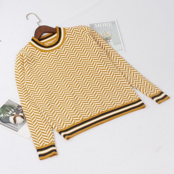 2021 new striped autumn winter women thick jacquard knitted pullover and sweater fashion casual femme jumper 0g25, White;black
2021 new striped autumn winter women thick jacquard knitted pullover and sweater fashion casual femme jumper 0g25, White;black