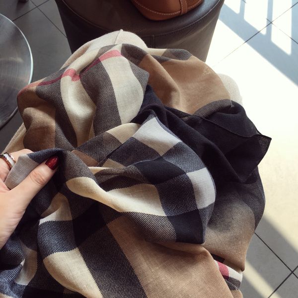 vipxiaoliu autumn / winter 2020 korean version of versatile scarves, and scarves star style check cotton linen scarf shawl girl, Blue;gray
vipxiaoliu autumn / winter 2020 korean version of versatile scarves, and scarves star style check cotton linen scarf shawl girl, Blue;gray