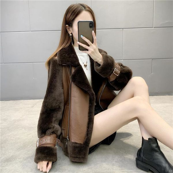 lamb women's leather coat one autumn and winter fat sister short thickened cotton-padded jacket, Black
lamb women's leather coat one autumn and winter fat sister short thickened cotton-padded jacket, Black