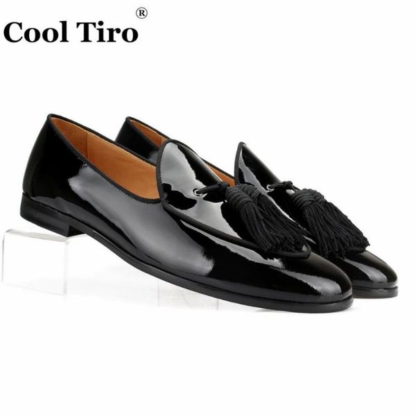 cool tiro black patent leather loafers men slippers tassels moccasins man flats wedding men's dress shoes casual slip on shoes
cool tiro black patent leather loafers men slippers tassels moccasins man flats wedding men's dress shoes casual slip on shoes