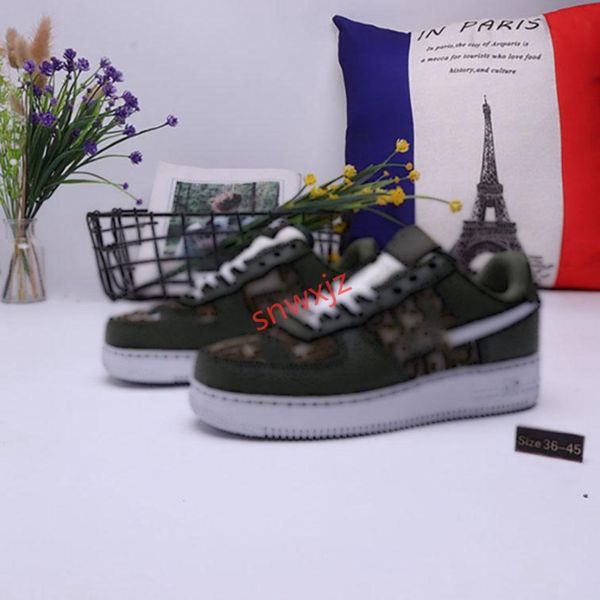 one 1 dunk men ladies casual shoes, sports skateboard shoes high and low white black outdoor sports shoes 36-45
one 1 dunk men ladies casual shoes, sports skateboard shoes high and low white black outdoor sports shoes 36-45