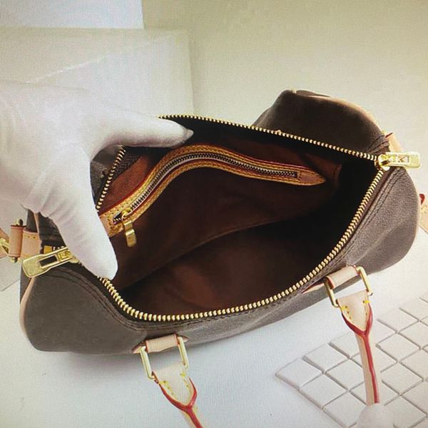 wholesale мода путешественник сумка 25 30 35 см женщины женские сумки моно подушки сумки сумки мешок с крестообразователями m41109 m41108 m4
wholesale мода путешественник сумка 25 30 35 см женщины женские сумки моно подушки сумки сумки мешок с крестообразователями m41109 m41108 m4