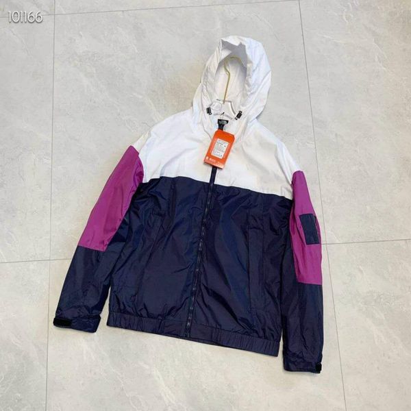 north 2020 men women rose embroidered hooded hoodie coat jacket casual windbreaker jacket outdoor sport running coat lovers clothing, Black;brown
north 2020 men women rose embroidered hooded hoodie coat jacket casual windbreaker jacket outdoor sport running coat lovers clothing, Black;brown