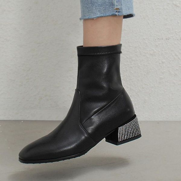 large size women's boots 41-43 autumn and winter new style short boots thick heel mid-heel rhinestone 40 women's shoes, Black
large size women's boots 41-43 autumn and winter new style short boots thick heel mid-heel rhinestone 40 women's shoes, Black